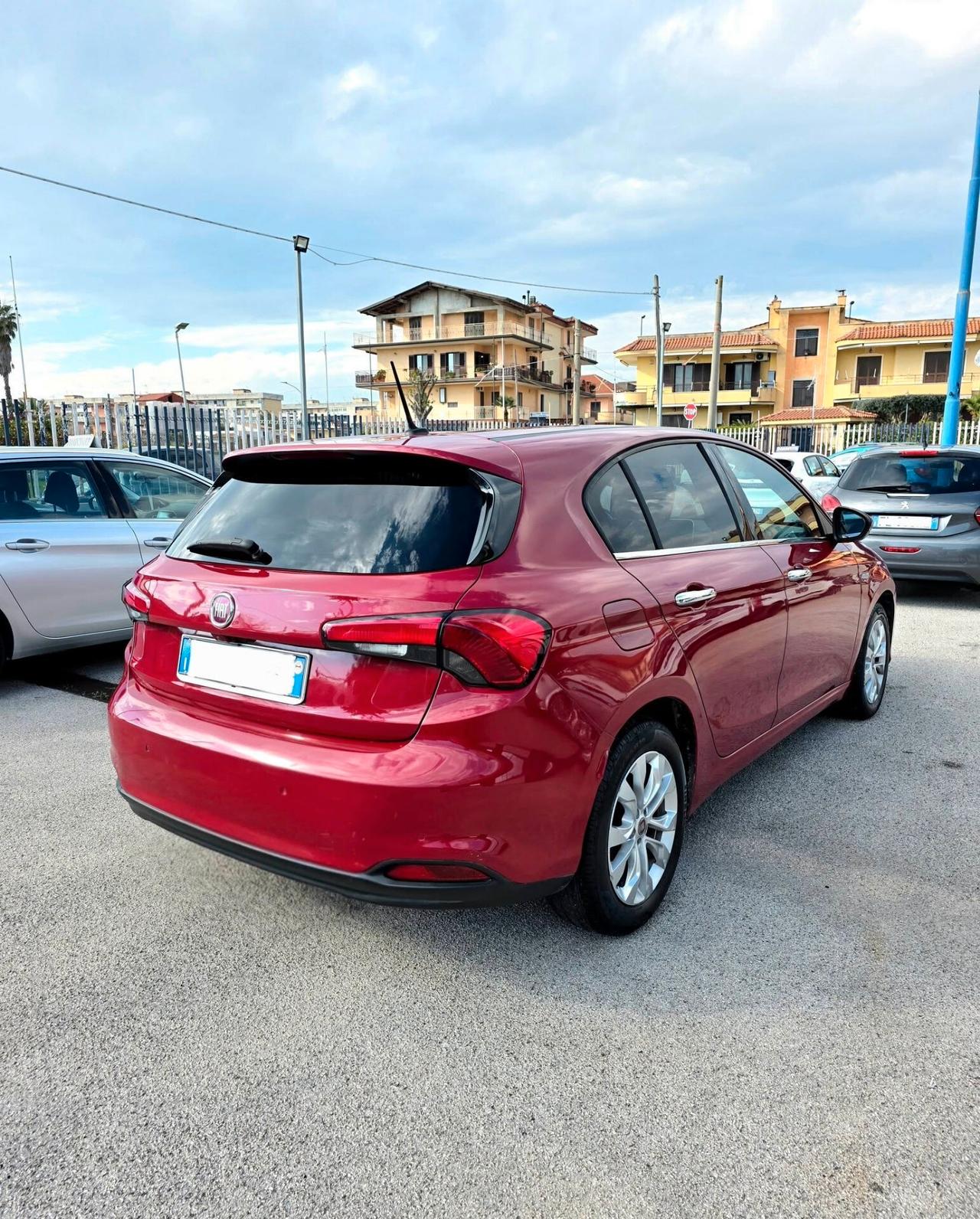 Fiat Tipo 1.6 Mjt S&S 5 porte Lounge