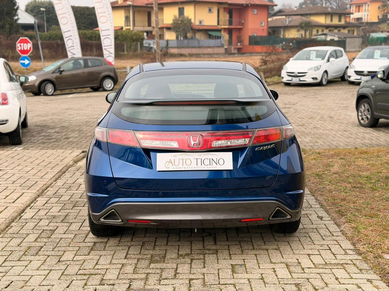 Honda Civic 011 1.4 i-VTEC 5p. Elegance