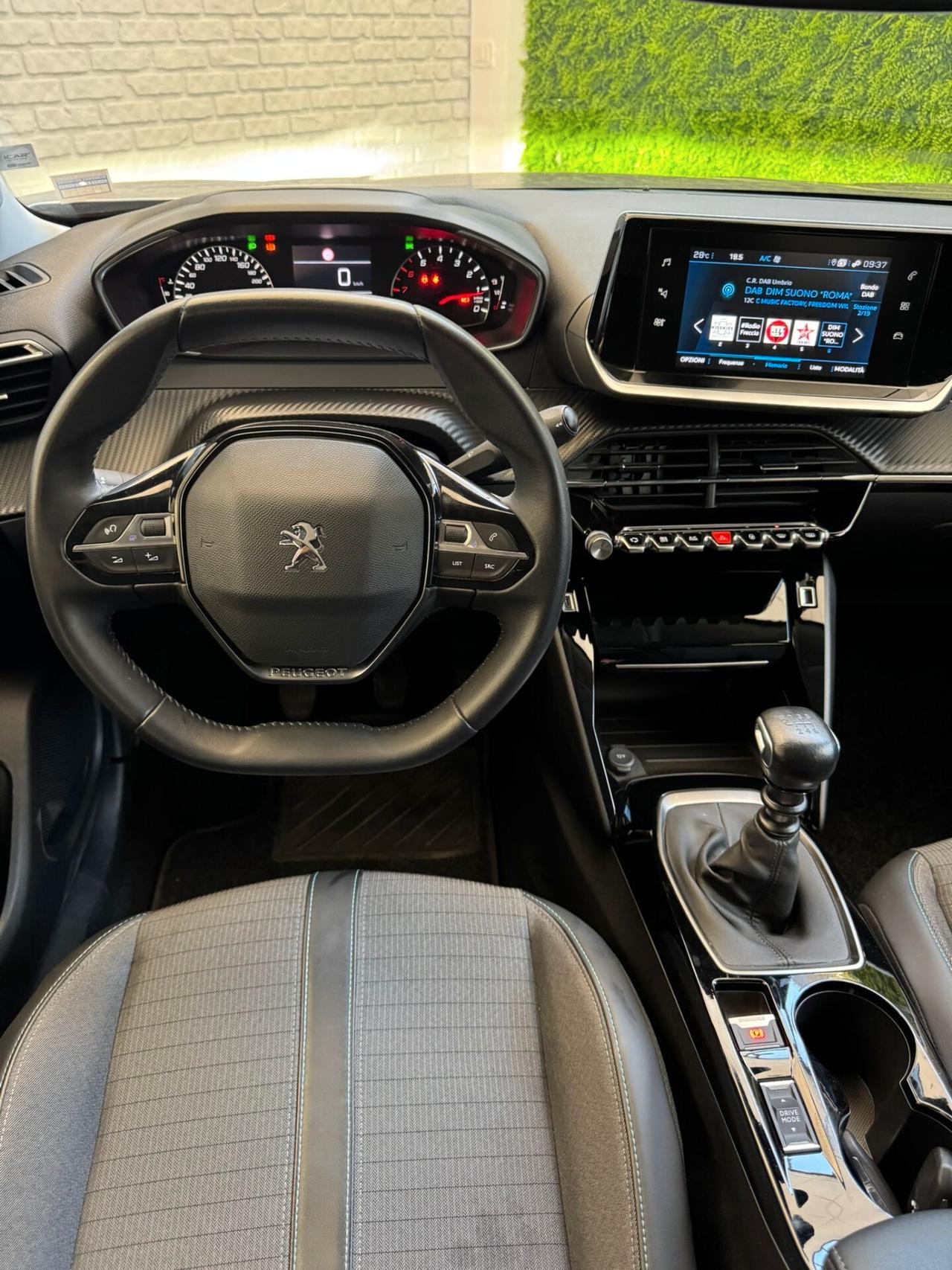 Peugeot 2008 BlueHDi 110 S&S Allure Pack