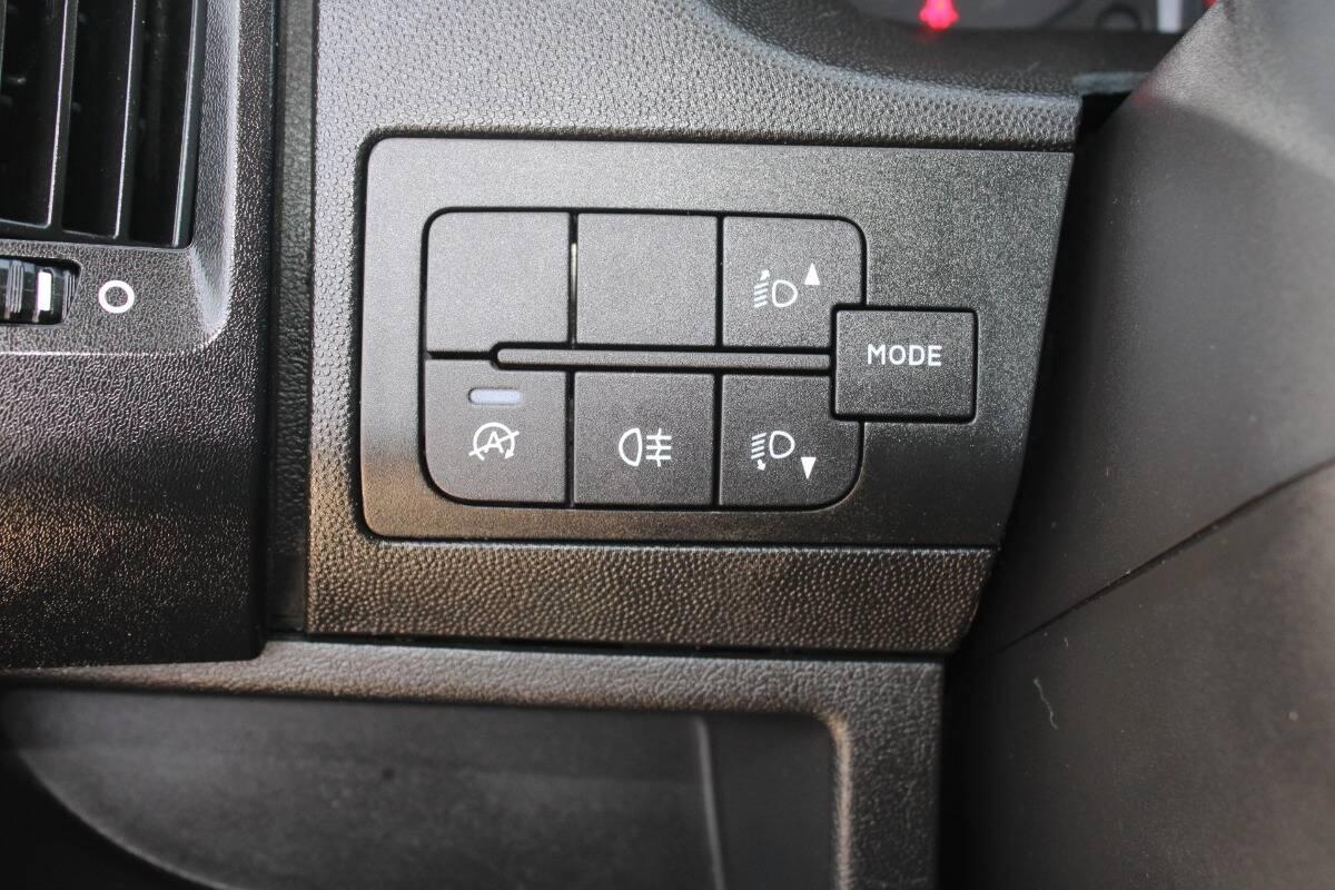 Citroen Jumper 33 L2H2 2.2 bluehdi 120cv S&S