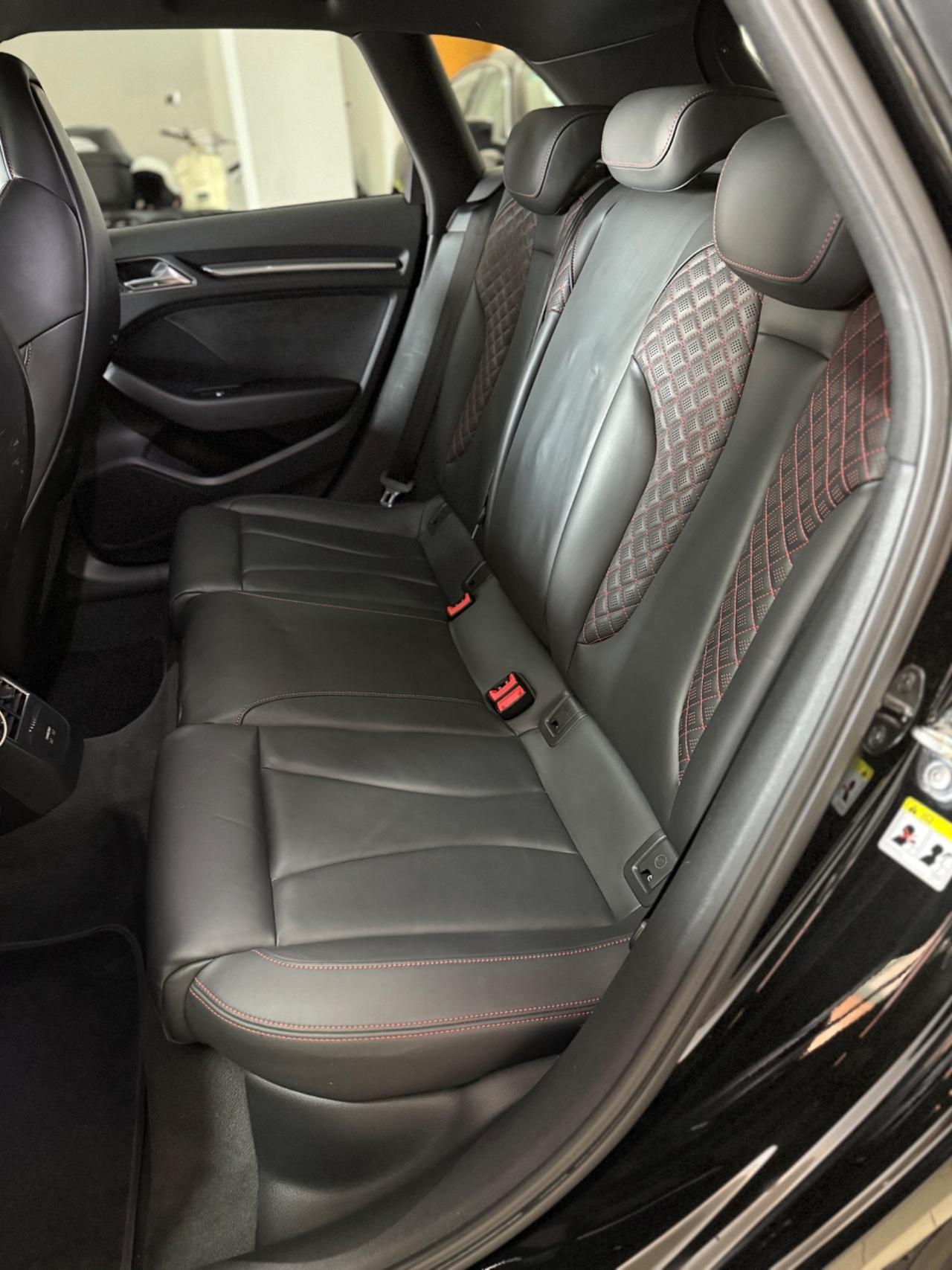 Audi A3 RS 3 SPB 2.5 TFSI quattro Total Black