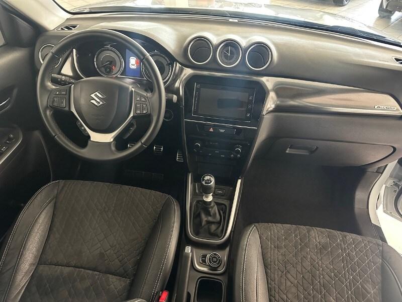 SUZUKI Vitara (2015) Vitara 1.4 Hybrid 4WD AllG...