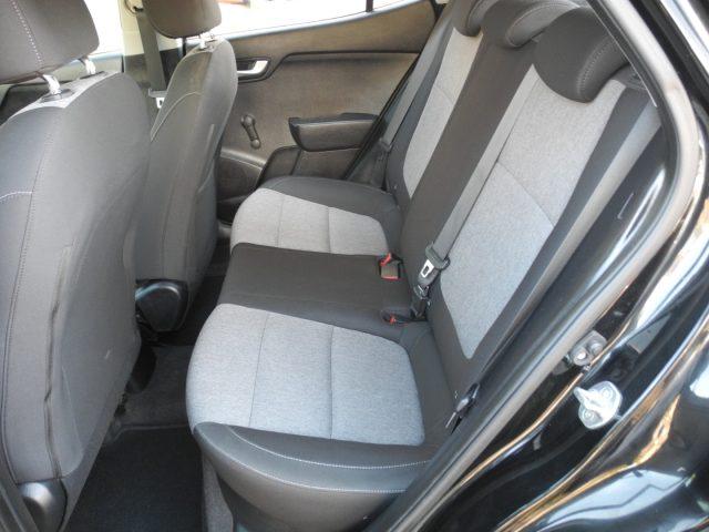 KIA Stonic 1.6 CRDi 110cv Urban -BiColor-Ok NEOPAT.- EURO 6/B