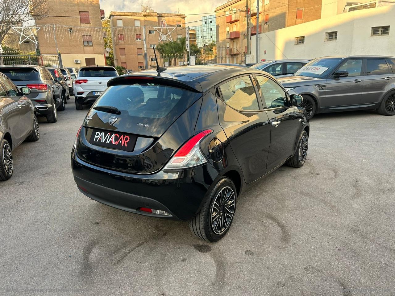 LANCIA Ypsilon 1.0 FireFly 5p.S&S Hybrid Silver