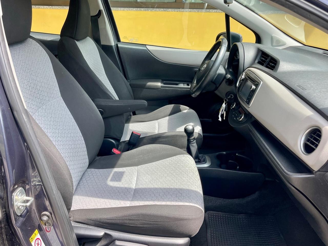 Toyota Yaris 1.0 51kw Lounge OK NEOPATENTATI UNIPR