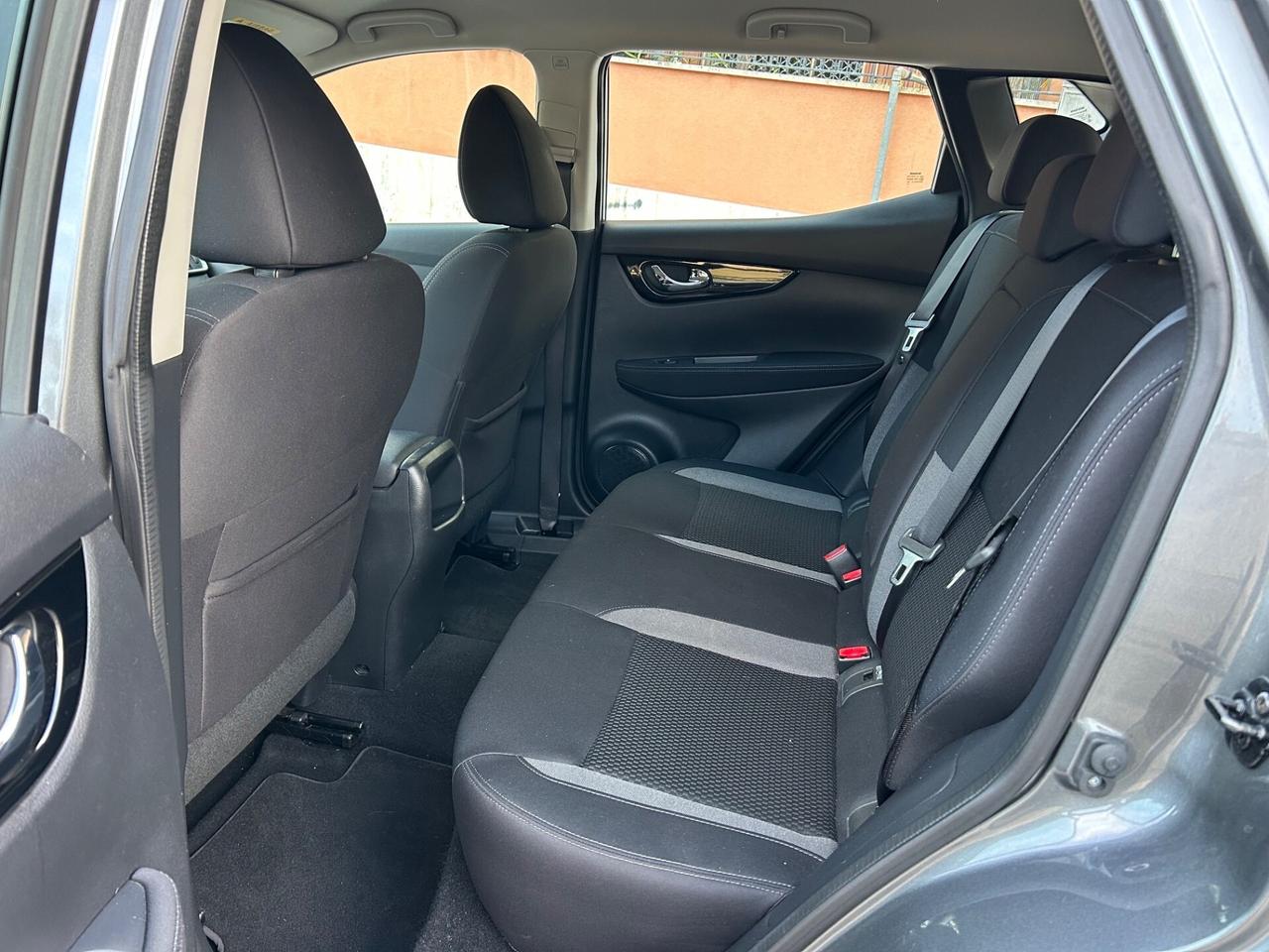 Nissan Qashqai 1.5 dCi unico proprietario