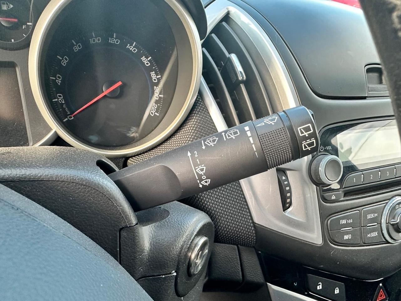 Chevrolet Cruze 1.7 Diesel Station Wagon LTZ