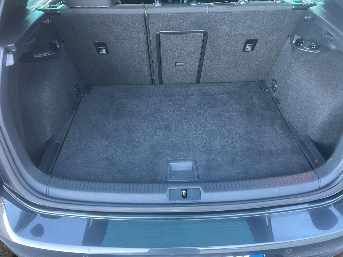 VOLKSWAGEN - Golf - GTD 2.0 TDI 184CV 5p. BlueMotion Technology TETTO