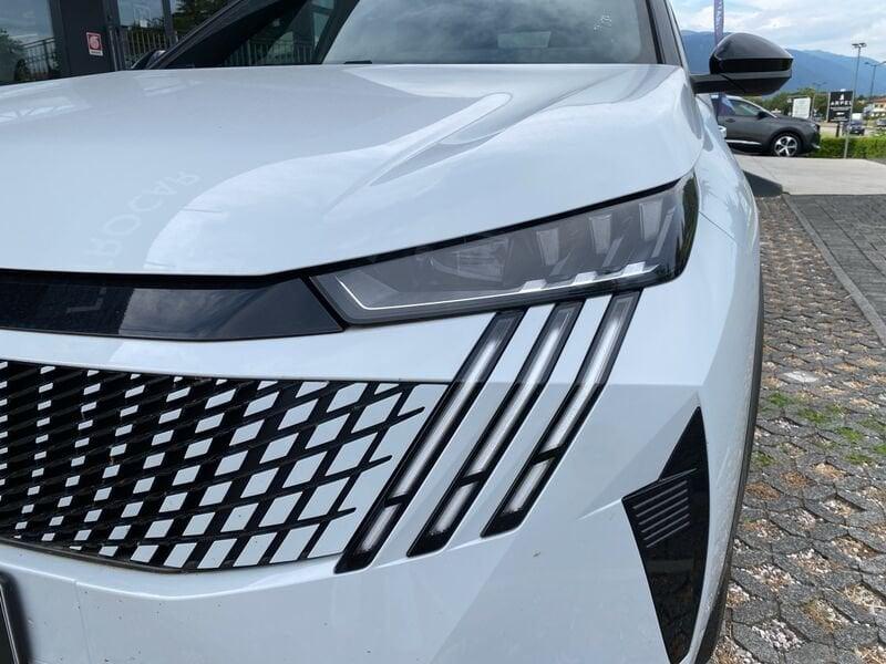 Peugeot e-3008 E-3008 (73kWh) 210 CV GT