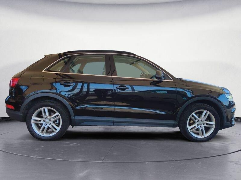 Audi Q3 2.0 TDI 110kW Business