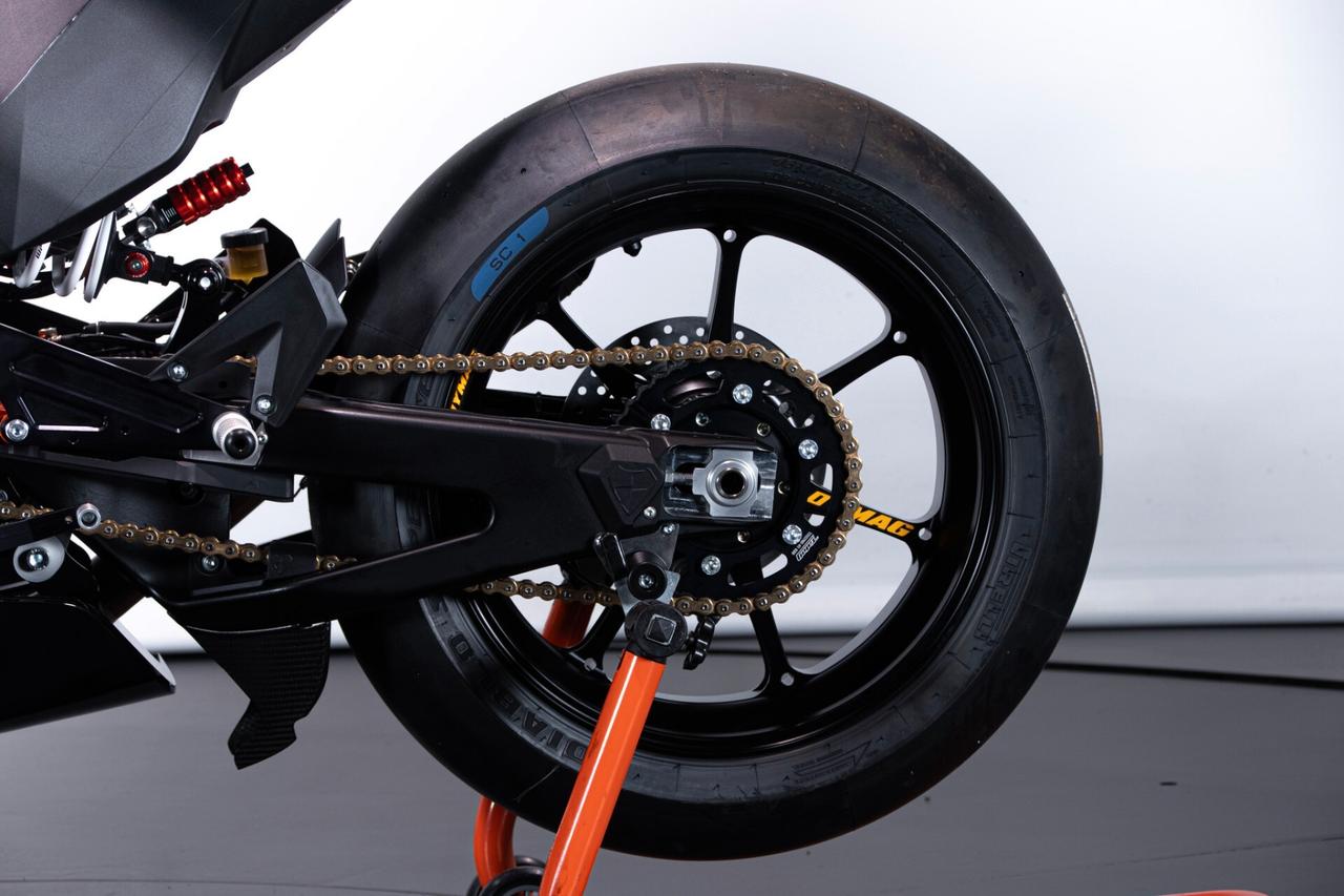 KTM RC 8C - 2024