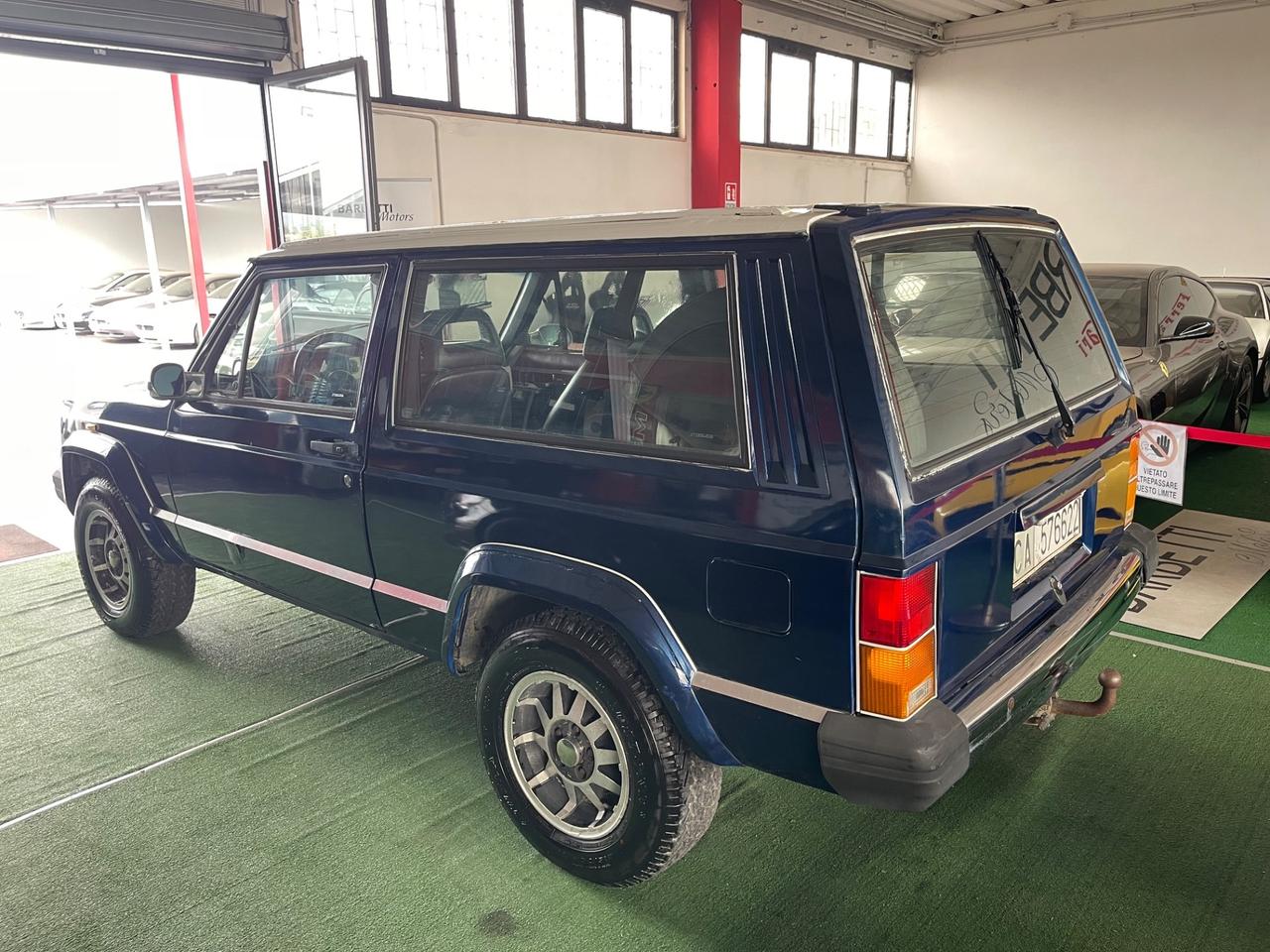 Jeep Cherokee 2.1 TD 3 Porte Gancio PERMUTE RATE