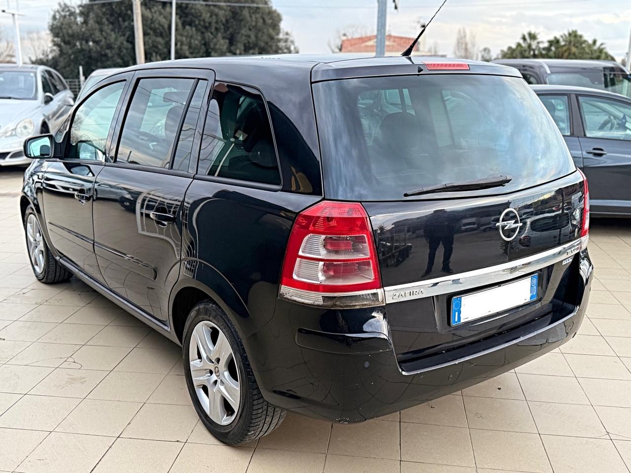 Opel Zafira 1.9 16V CDTI 150CV aut. Cosmo