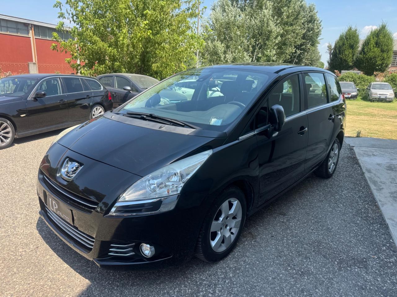 Peugeot 5008 1.6 HDi 112CV Active