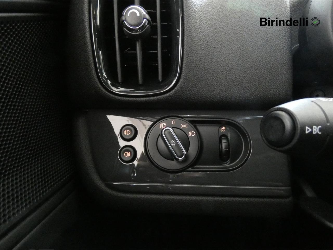 MINI Mini Countrym.(F60) - Mini 1.5 One D Boost Countryman