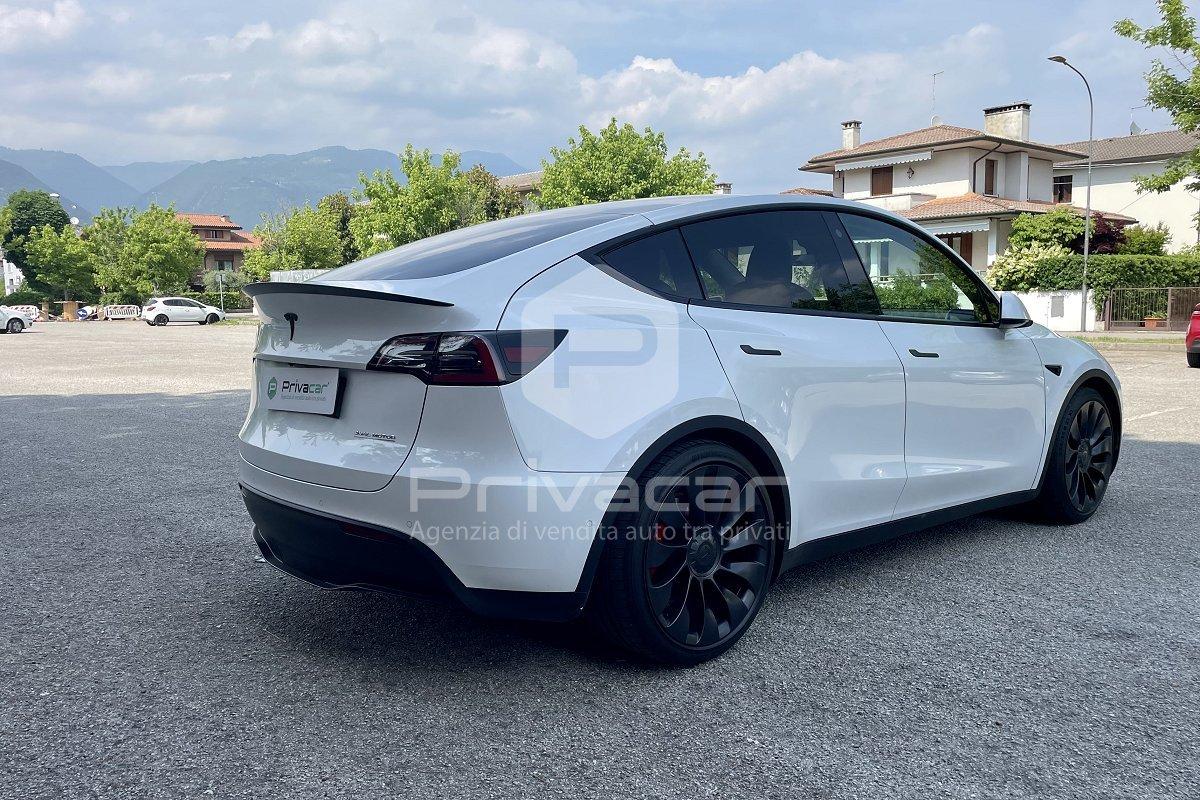 TESLA Model Y Performance AWD