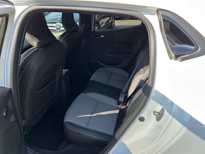 Renault Clio NUOVA techno TCe 90