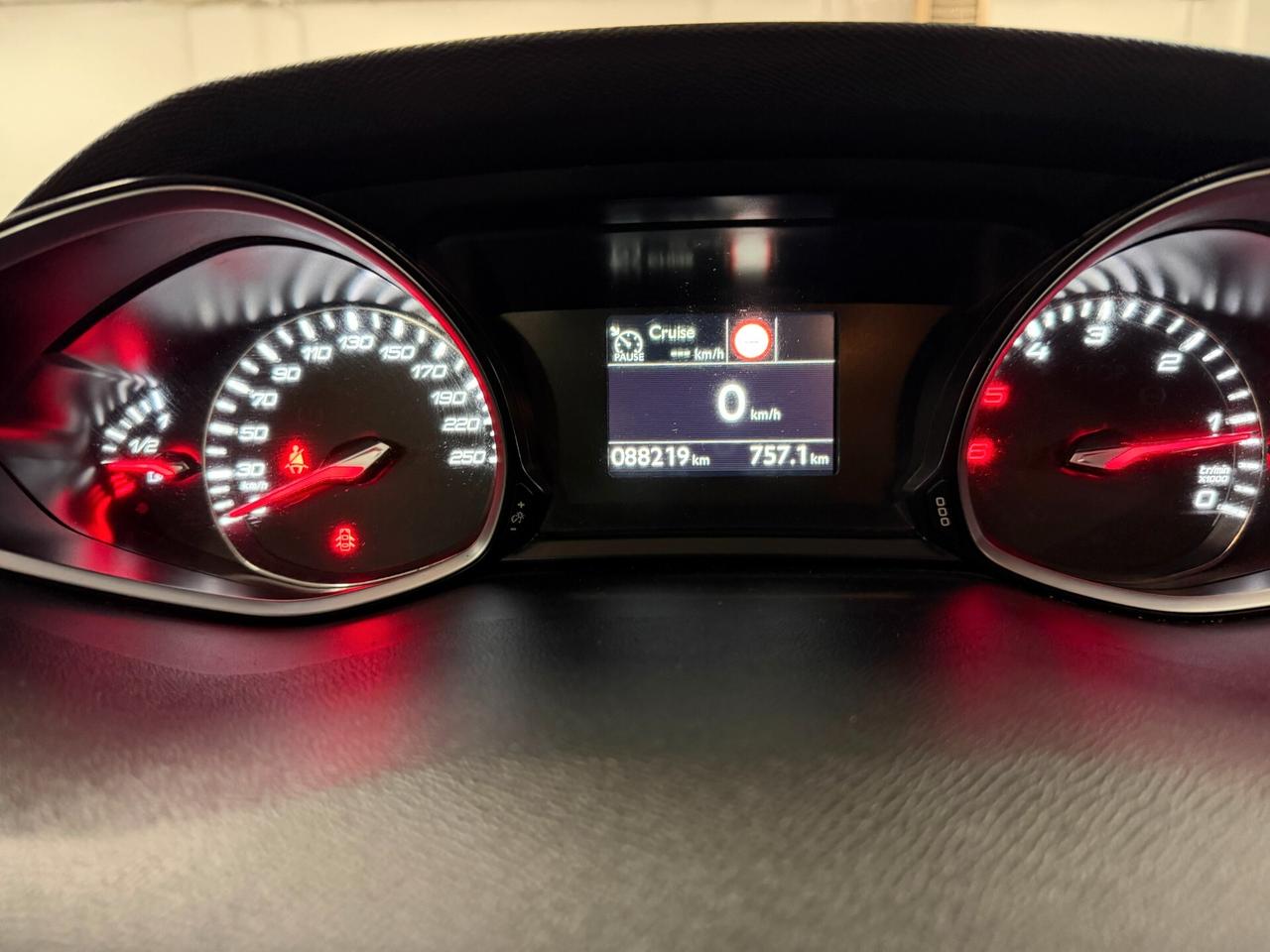 Peugeot 308 BlueHDi 130 S&S SW Business