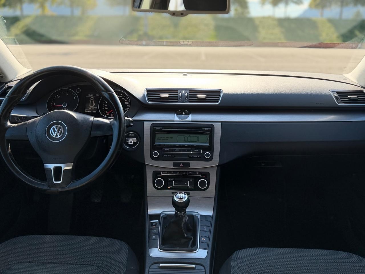 Volkswagen Passat Var. 1.6 TDI 105cv OK NEOPATENTATI