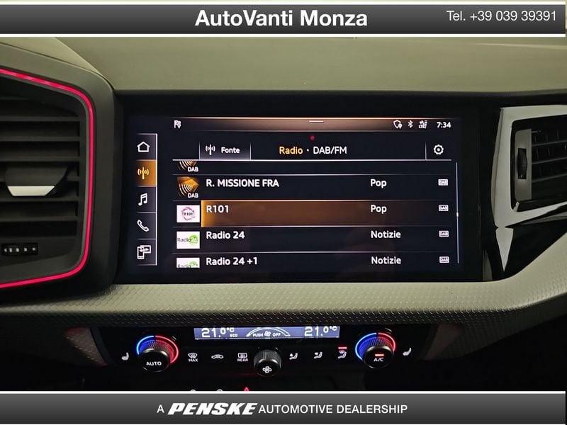 Audi A1 A1 Citycarver 30 1.0 tfsi Identity Contrast 116cv s-tronic