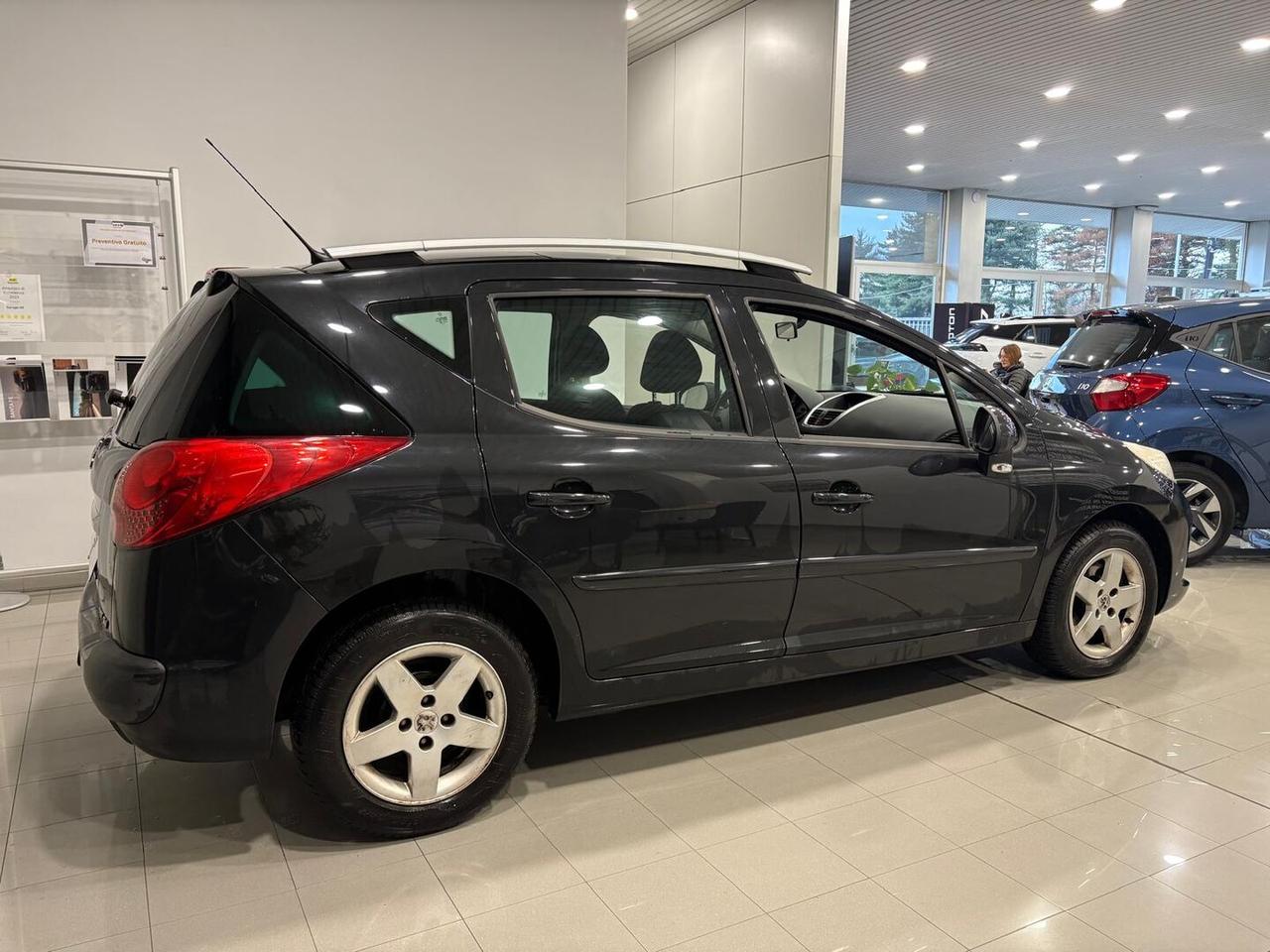 Peugeot 207 Station Wagon 1.4 vti 16v XS Ciel