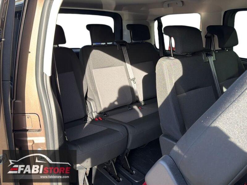 Peugeot Traveller 2.0 BlueHDi 150 Cv Business Standard 9 Posti - DOPPIA PORTA
