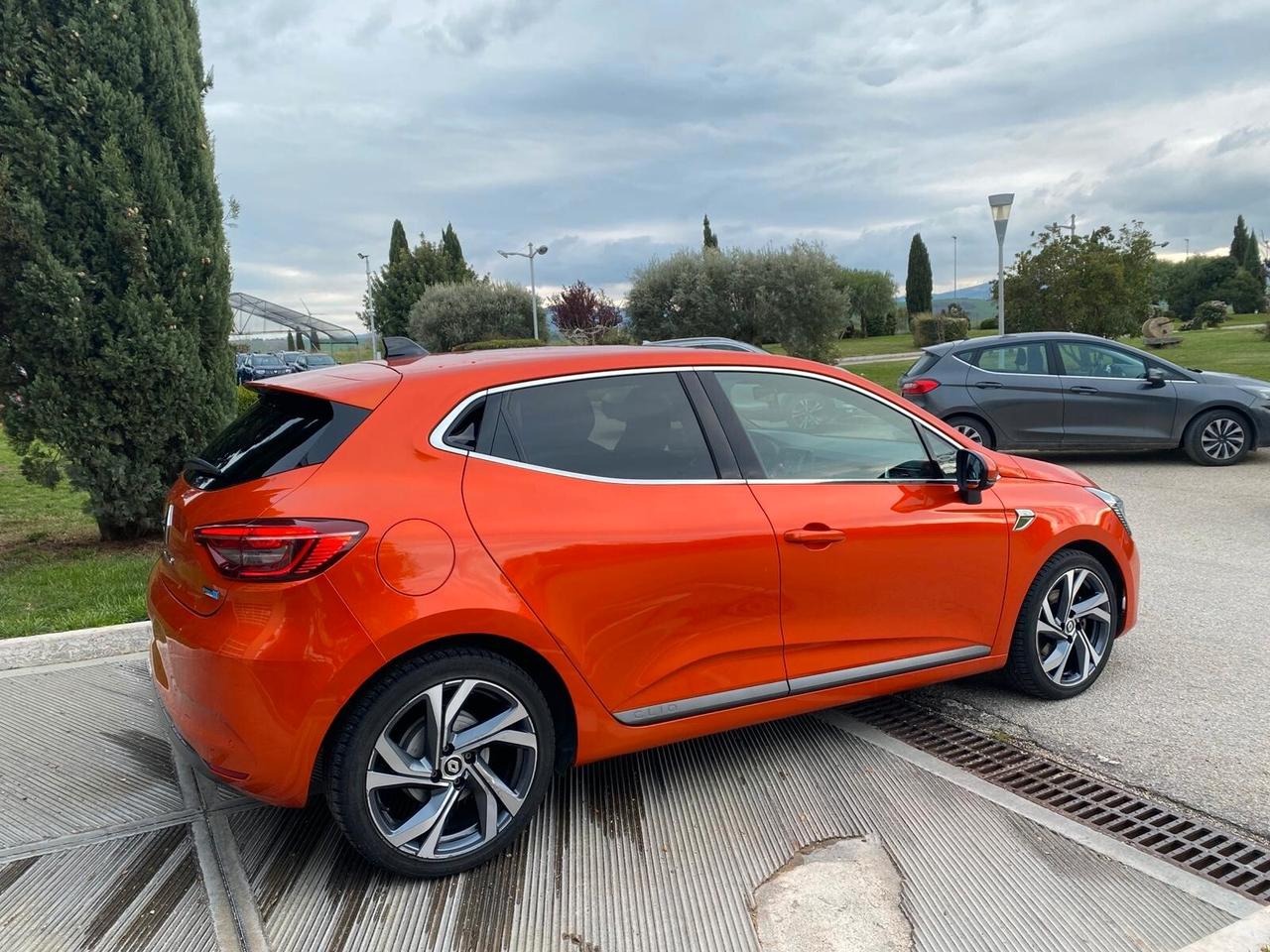 Renault Clio Full Hybrid E-Tech 140 CV 5 porte R.S. Line