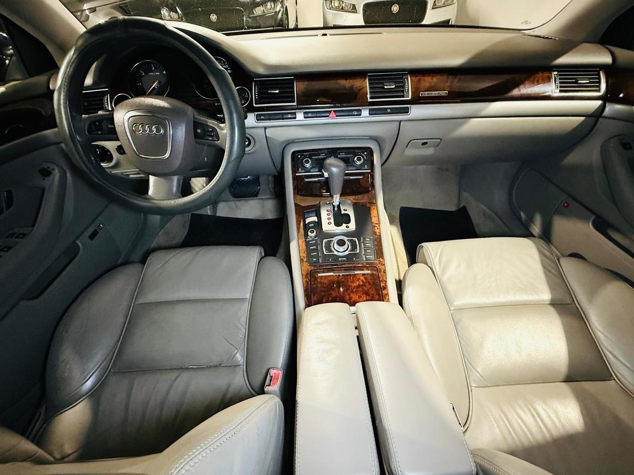 Audi A8 3.0 V6 TDI F.AP.*233 CV*UNIPRO*