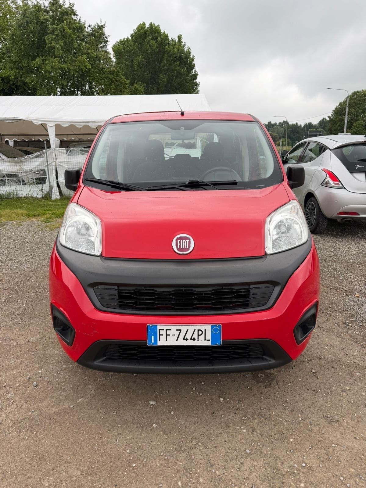 Fiat Qubo 1,4 natural power LEGGI DESCRIZIONE