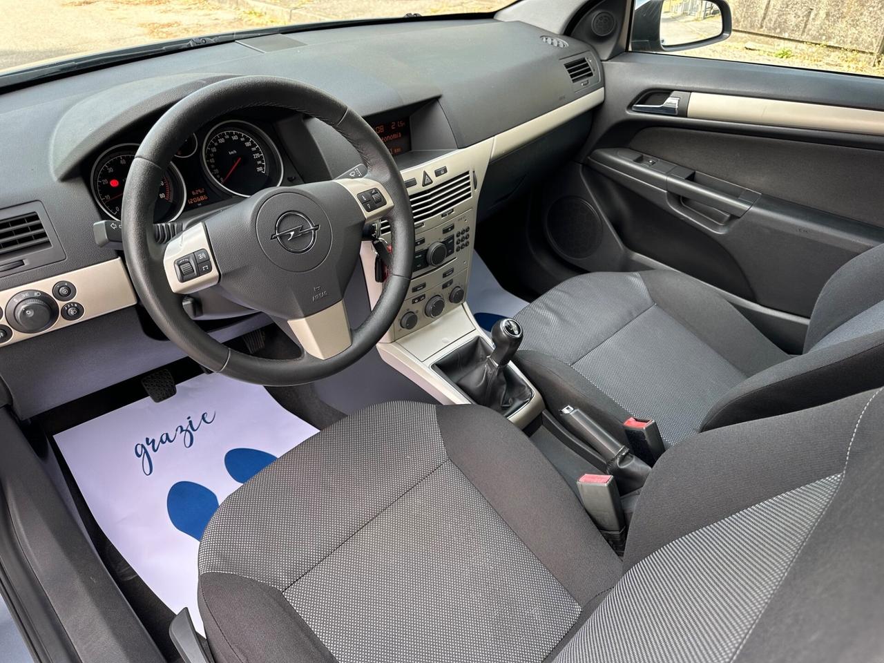 Opel Astra GTC 1.6 16V VVT 3 porte Enjoy