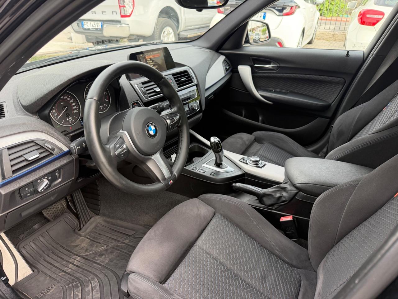 Bmw 116 116d 5p. Msport