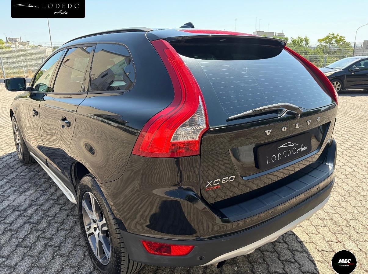 Volvo XC60 2.0 DRIVe Momentum - 2012