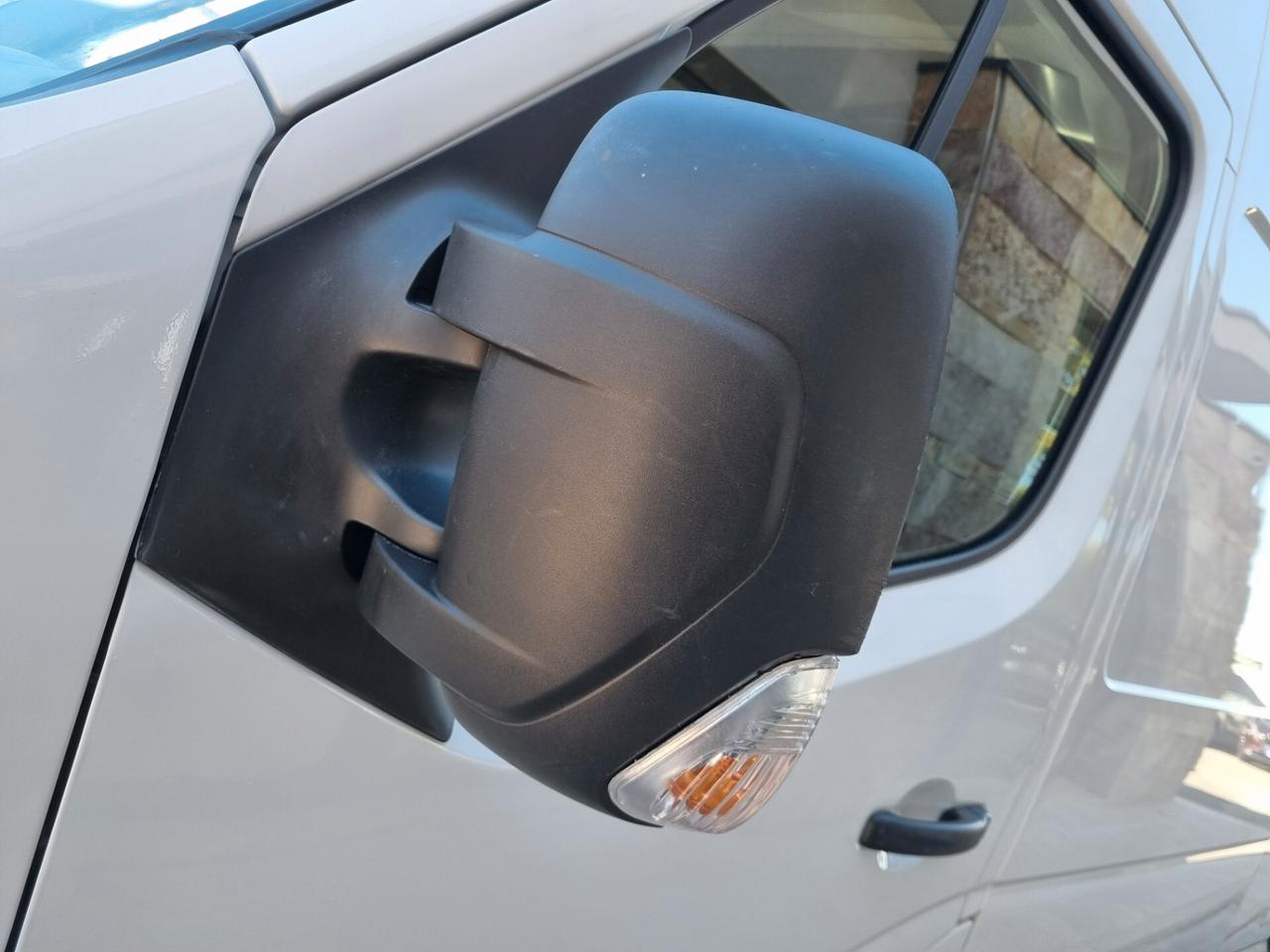 NISSAN NV400 35 2.3 dci 135cv