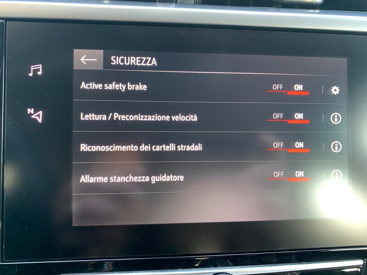 Opel Corsa 1.2 100 CV Elegance