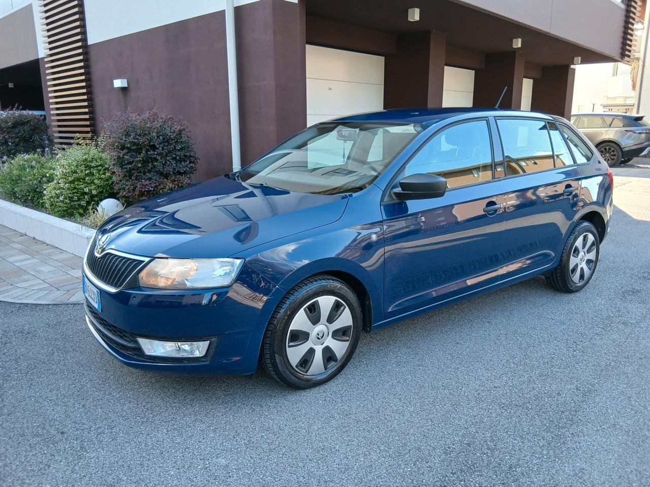 Skoda Rapid 1.2 TSI 86CV Active neopatentati tua a € 158 mese