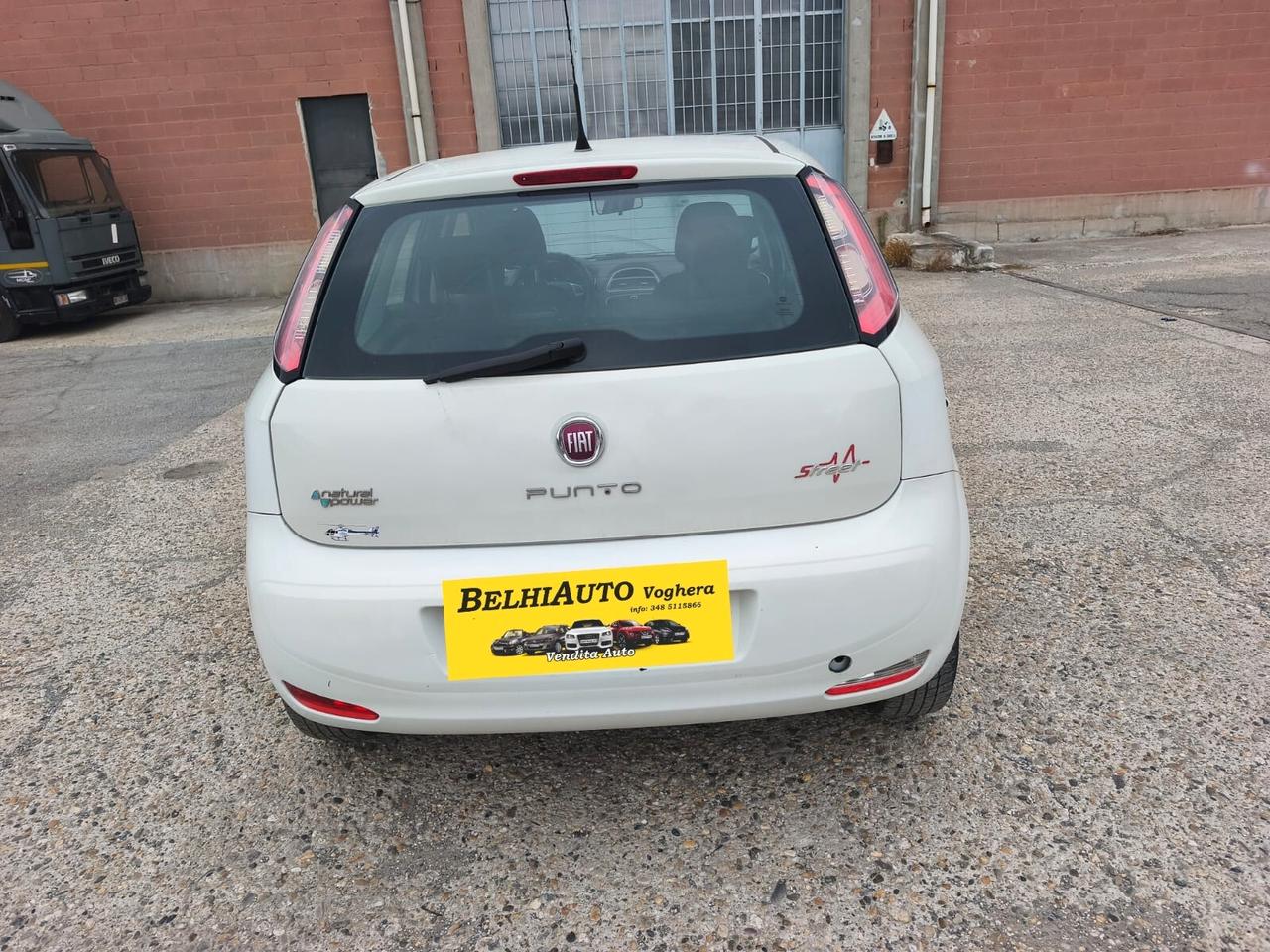 Fiat Punto 2013---1.4 Benzina Metano Neopatentati