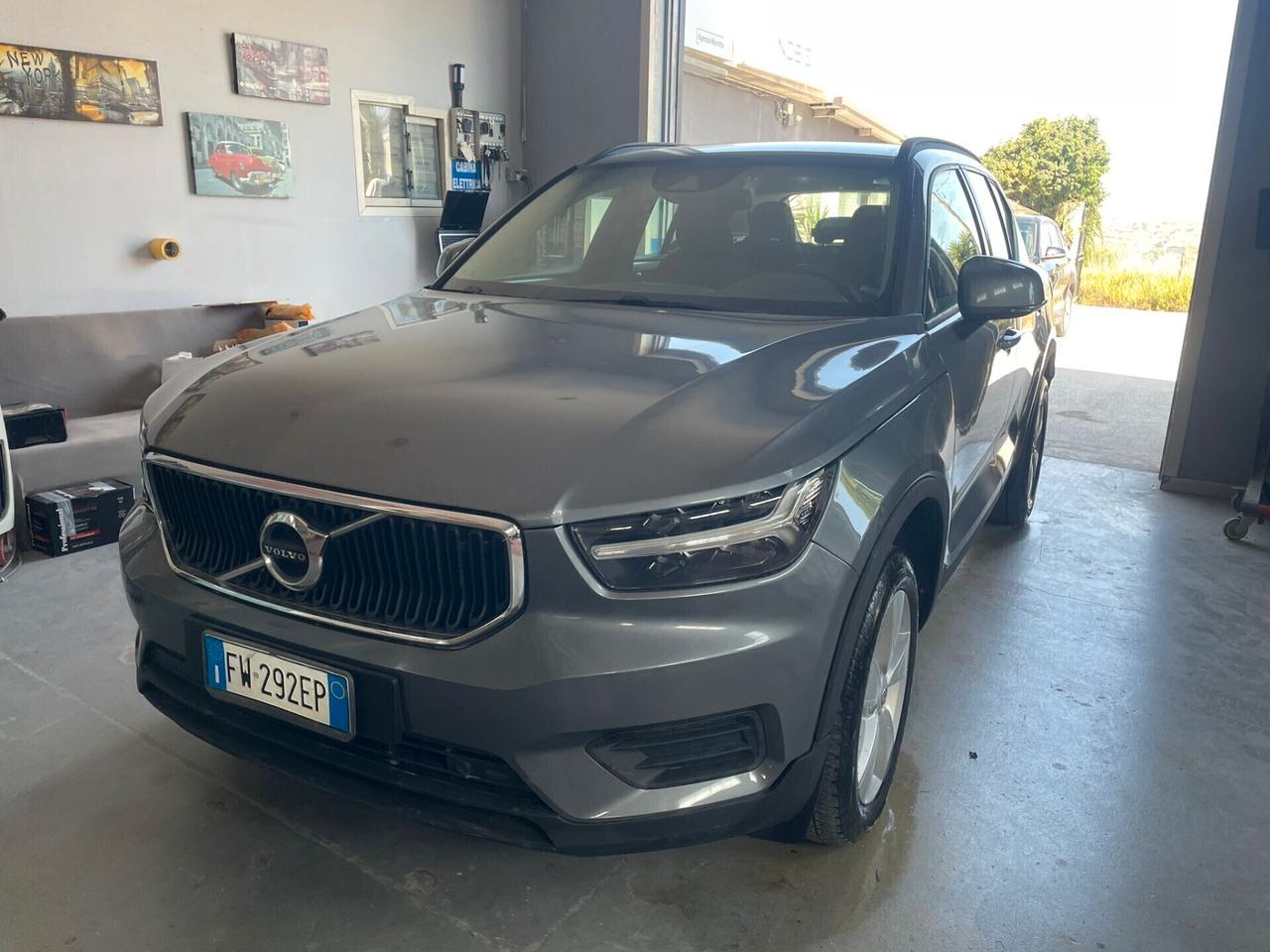 Volvo XC40 D3 2.0 CV150