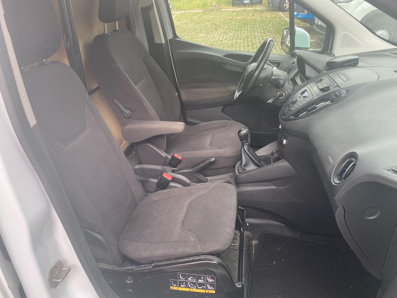 Ford Transit Courier TDCi 95cv