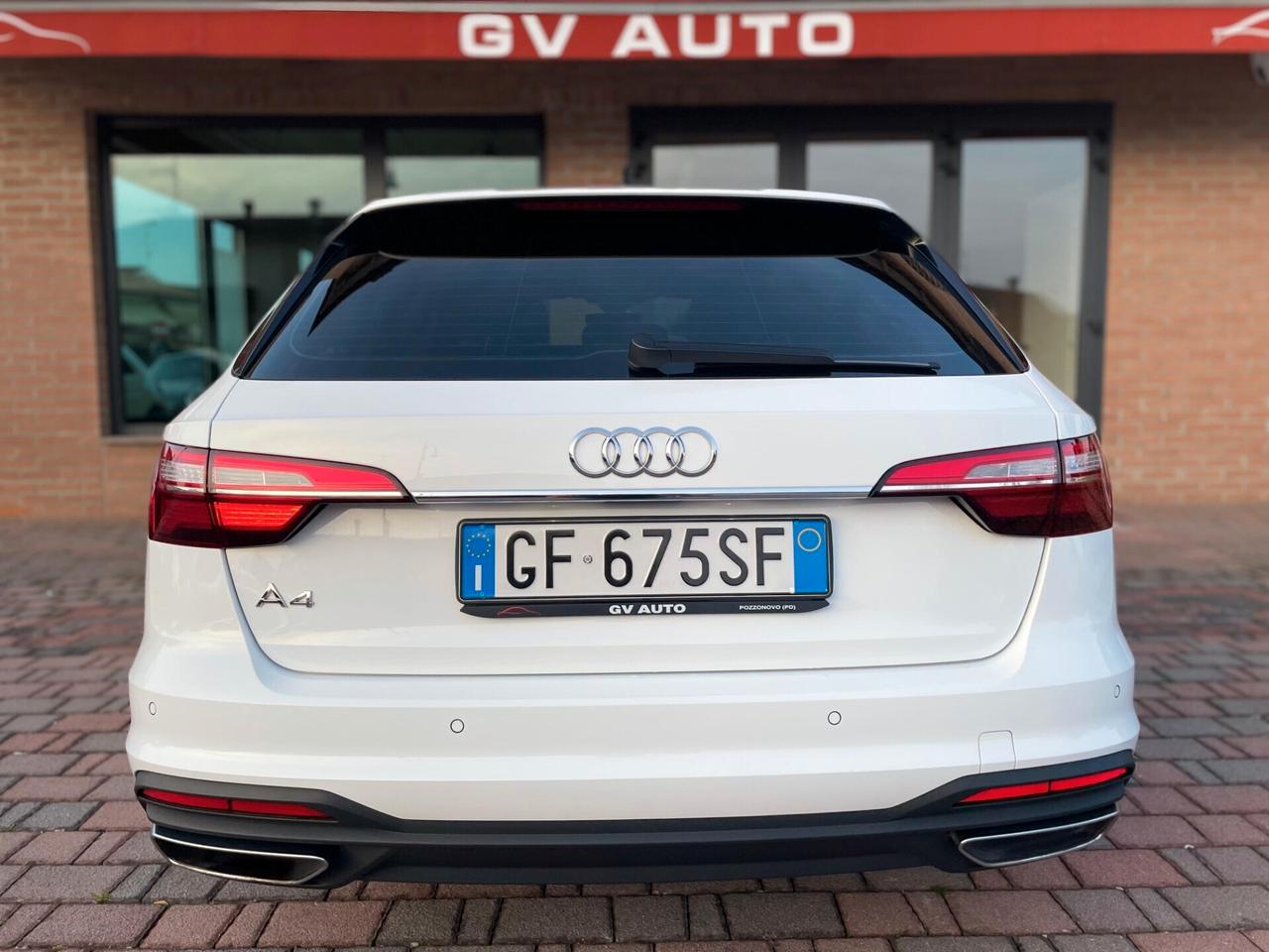 Audi A4 Avant 30 TDI S tronic S line