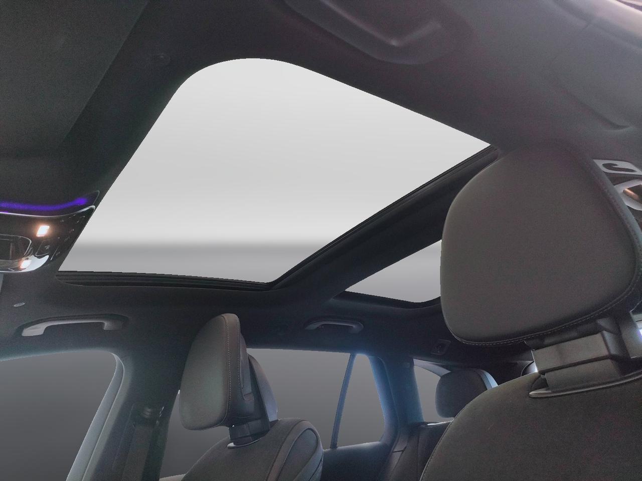 Mercedes-Benz Classe C-S206 SW 2021 - C SW 220 d mhev AMG Line Premium 4matic 200cv auto