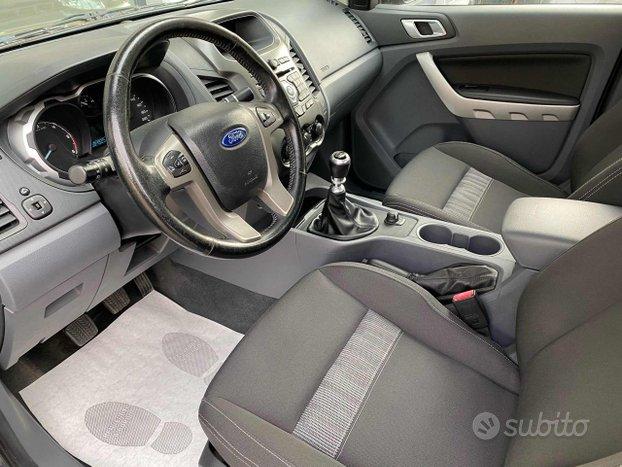 FORD Ranger 2.2 TDCi Doppia Cabina XLT 5pt. + IV