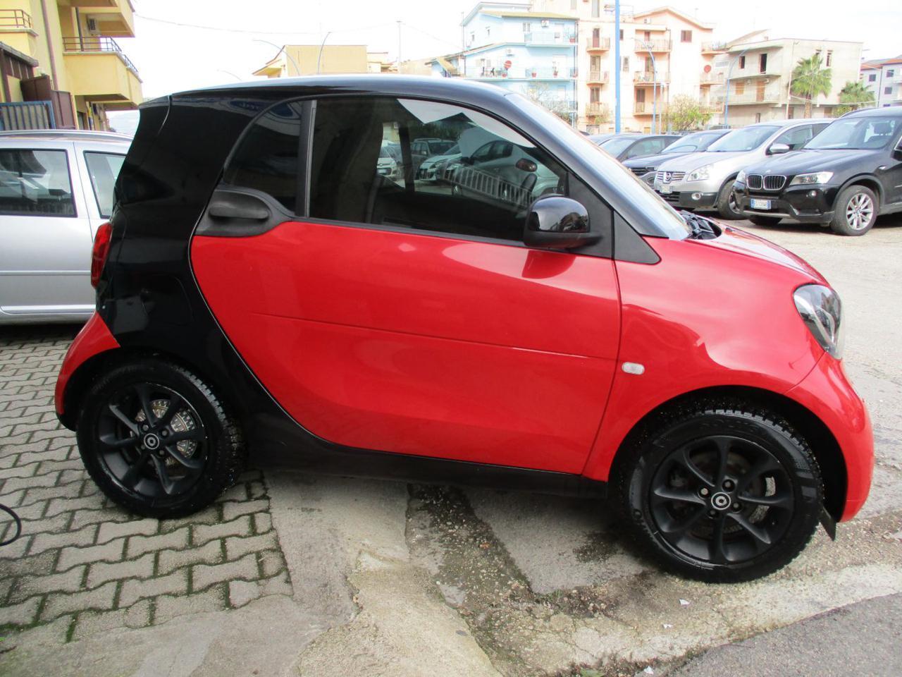 SMART FORTWO 70 1.0 twinamic Youngster