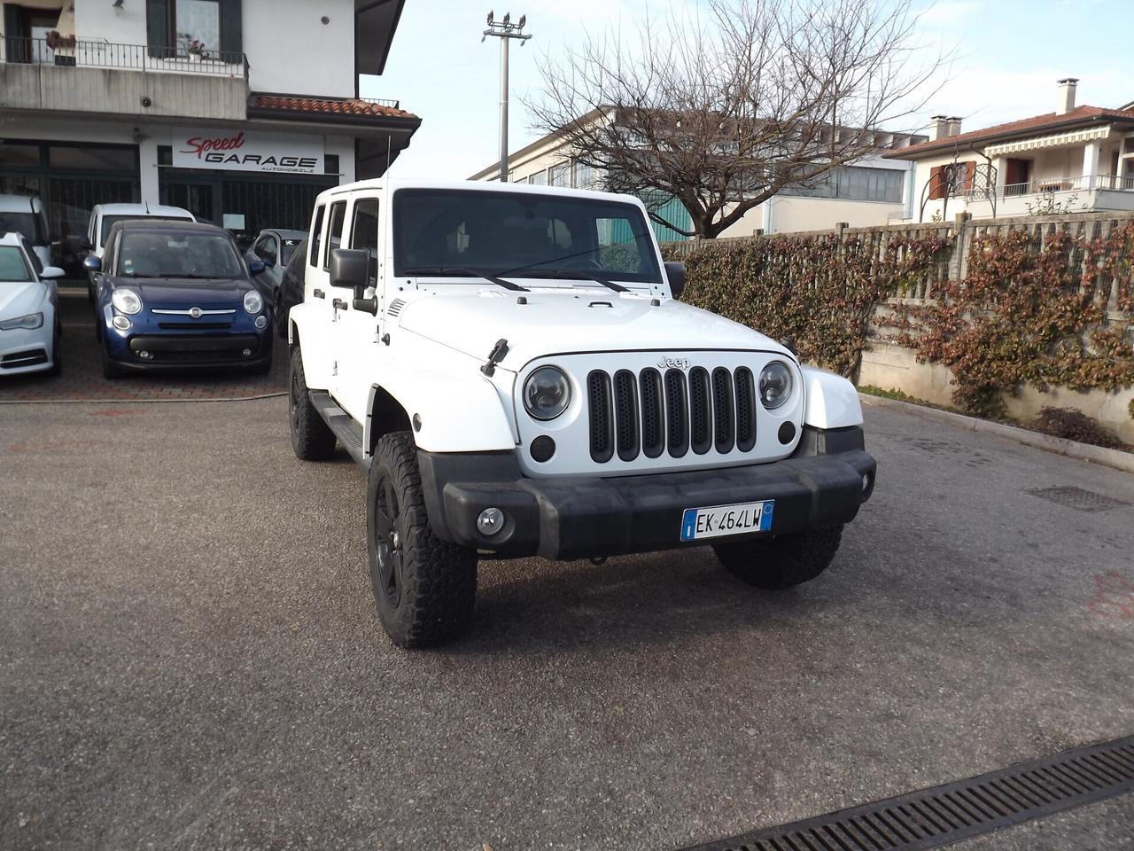 Jeep Wrangler Unlimited 2.8 CRD DPF Sahara Auto