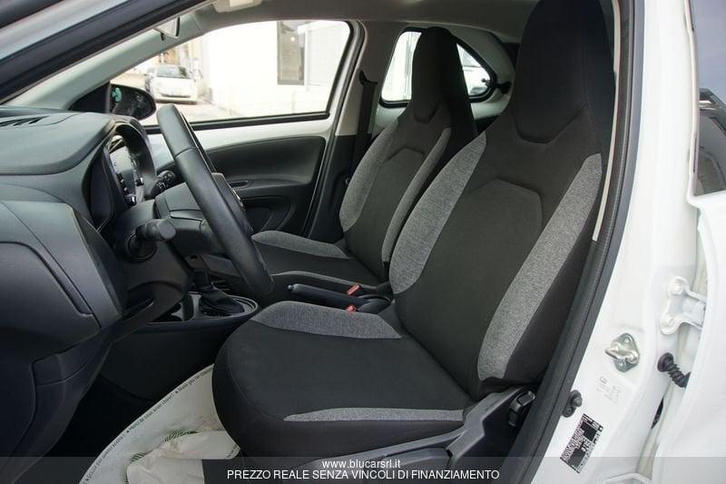 Toyota Aygo X Aygo X 1.0 VVT-i 72 CV 5 porte Active S-CVT