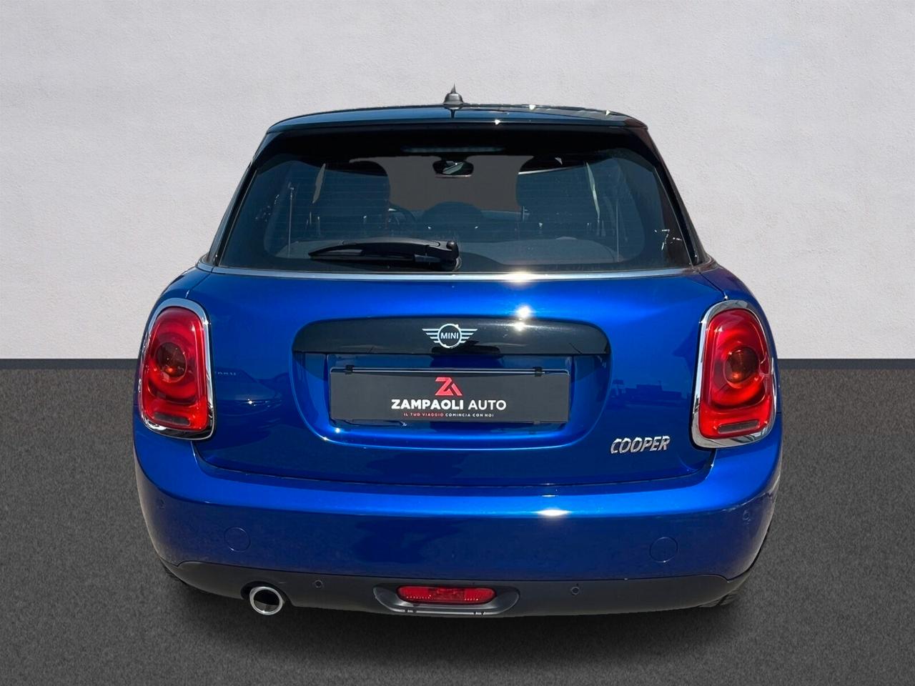 Mini Cooper | da €237 al mese