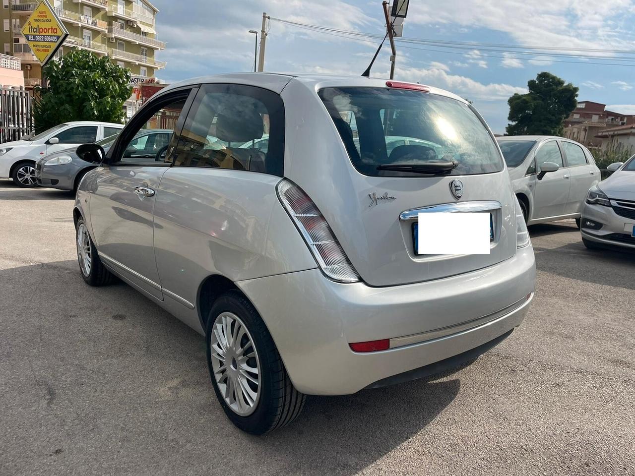 Lancia Ypsilon 1.2 Benzina"110.000 Km"