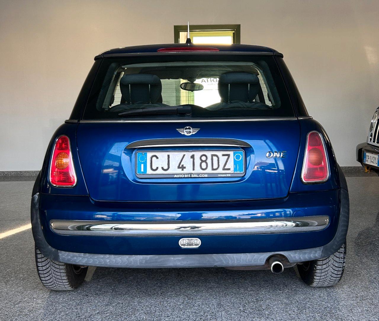 Mini 3 Porte One 1.6 c/clima
