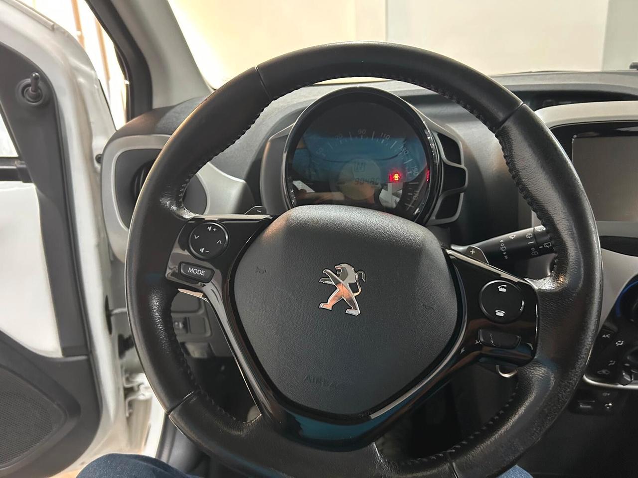 Peugeot 108 VTi 68 5 porte Allure AUTOMATICA