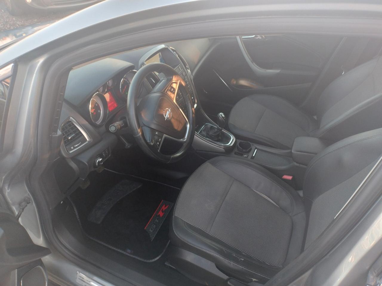 Opel Astra 1.7 CDTI 110CV 5 porte Cosmo