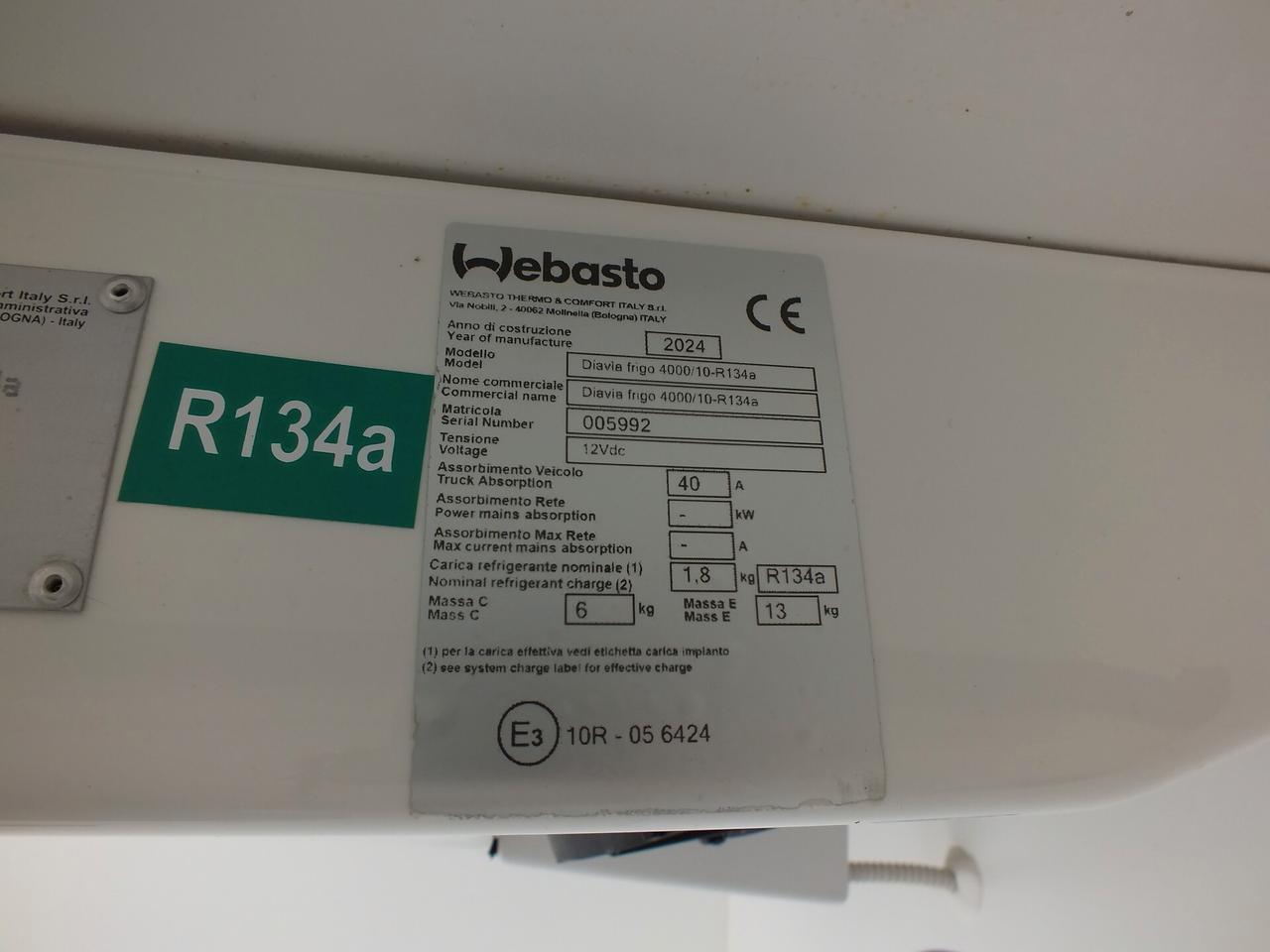 M.B SPRINTER AUTOMATICO COIBENTATO FRIGO 0-4 GRADI